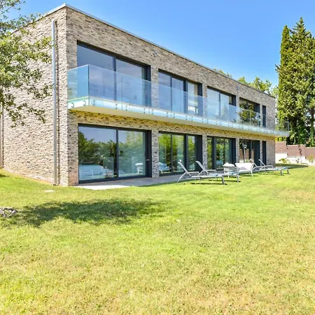 Résidence D’architecte Avec Piscine Chauffée Pour 10 ! - D’architecte Avec Piscine Chauffée Pour 10 ! Mae-1853