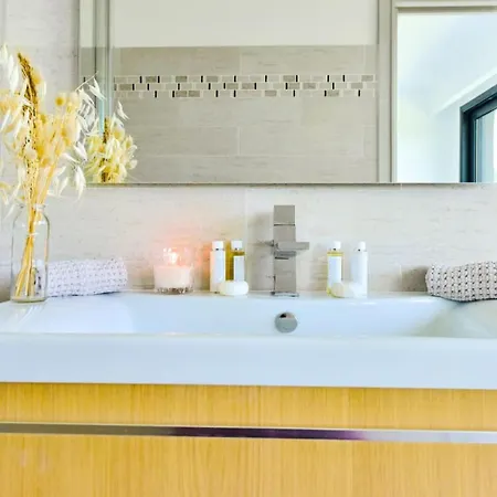 D'architecte Avec Piscine Chauffee Pour 10 ! - D'architecte Avec Piscine Chauffee Pour 10 ! Mae-1853 别墅 Mandelieu