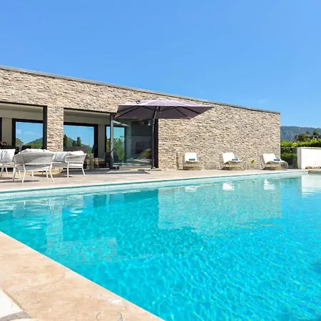 Villa D'architecte Avec Piscine Chauffee Pour 10 ! - D'architecte Avec Piscine Chauffee Pour 10 ! Mae-1853 *