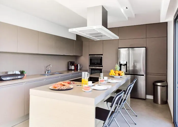 D'architecte Avec Piscine Chauffee Pour 10 ! - D'architecte Avec Piscine Chauffee Pour 10 ! Mae-1853