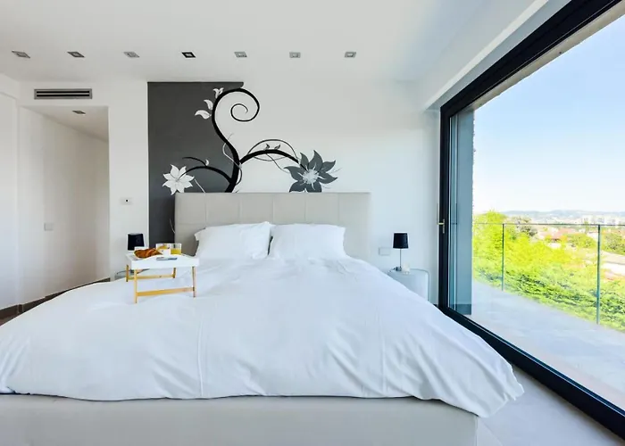 D'architecte Avec Piscine Chauffee Pour 10 ! - D'architecte Avec Piscine Chauffee Pour 10 ! Mae-1853 别墅 Mandelieu