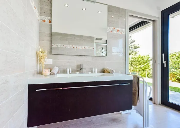 别墅 D'architecte Avec Piscine Chauffee Pour 10 ! - D'architecte Avec Piscine Chauffee Pour 10 ! Mae-1853 *